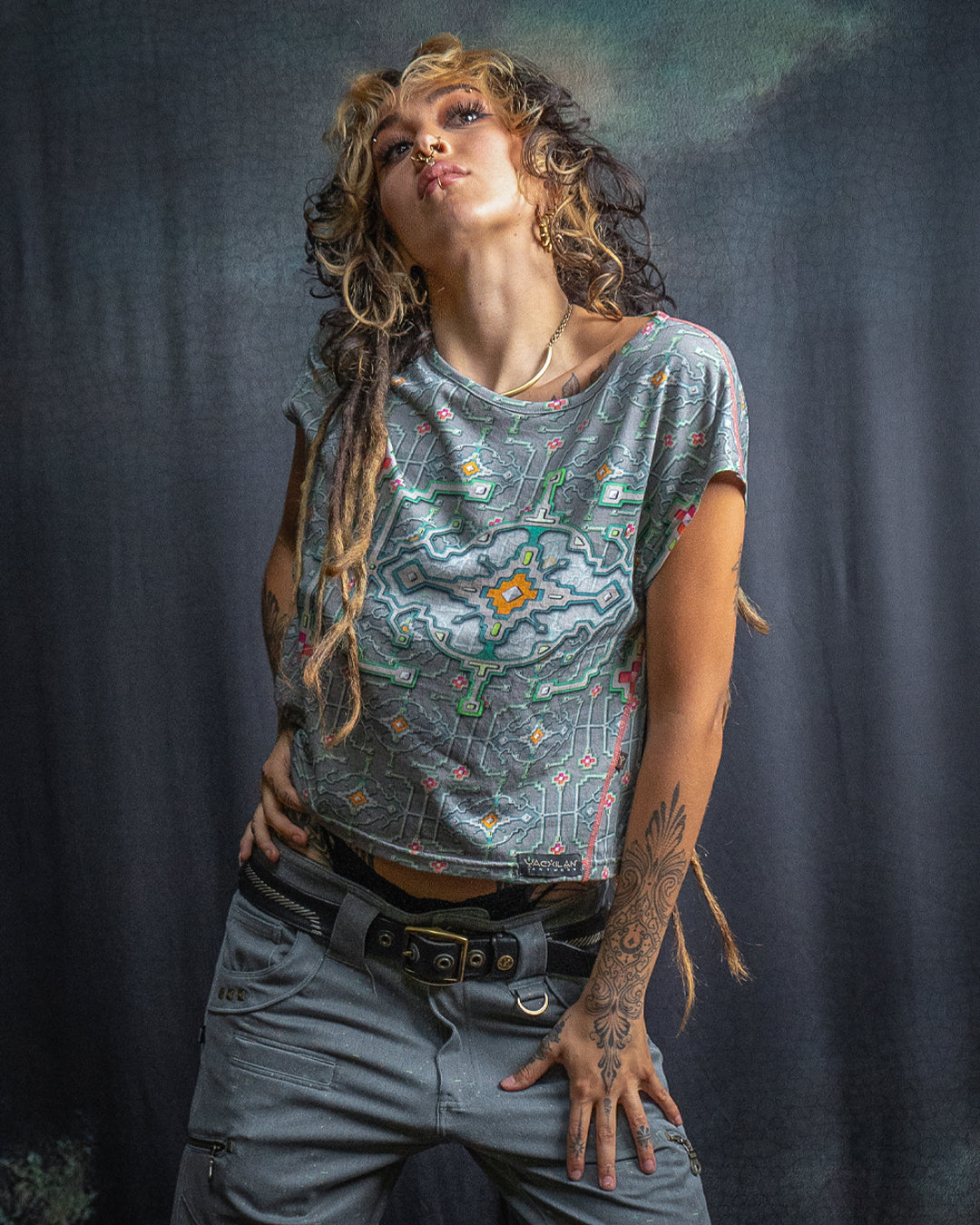 Woman T-Shirt Surfer / Bio Farms Bamboo - HUIRRRIKA